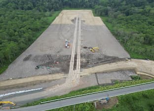 一般国道44号　厚岸町　サンヌシ中央改良工事 